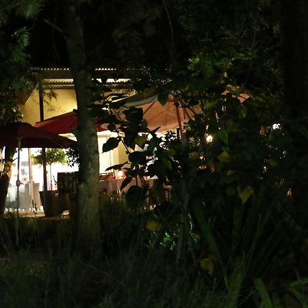 Village Boutique Hotel Otjiwarongo Exterior photo
