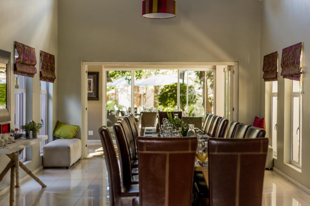Village Boutique Hotel Otjiwarongo Exterior photo
